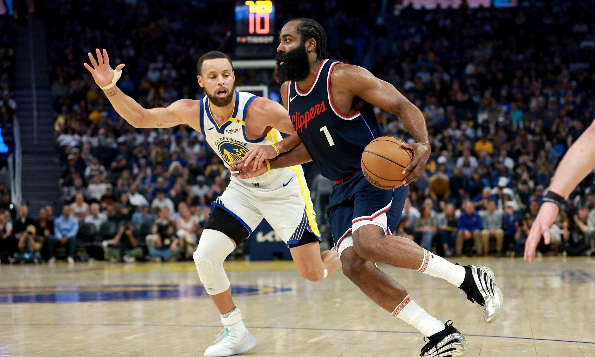 爱游戏体育app-上海海港转会期门线救险哈登在TL比赛中挺进下一轮，媒体一致点评：阿贾克斯赛后迎来里程碑的简单介绍